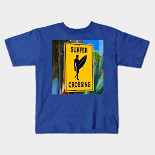 Surfer crossing Kids T-Shirt